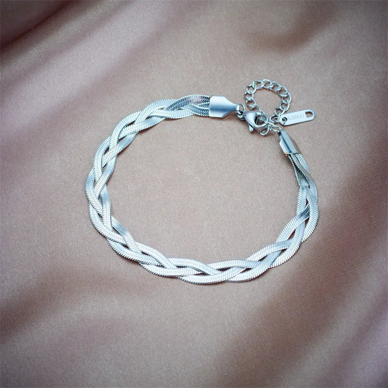 Pulseira Linha Tripla New York - Sofisticação e Elegância
